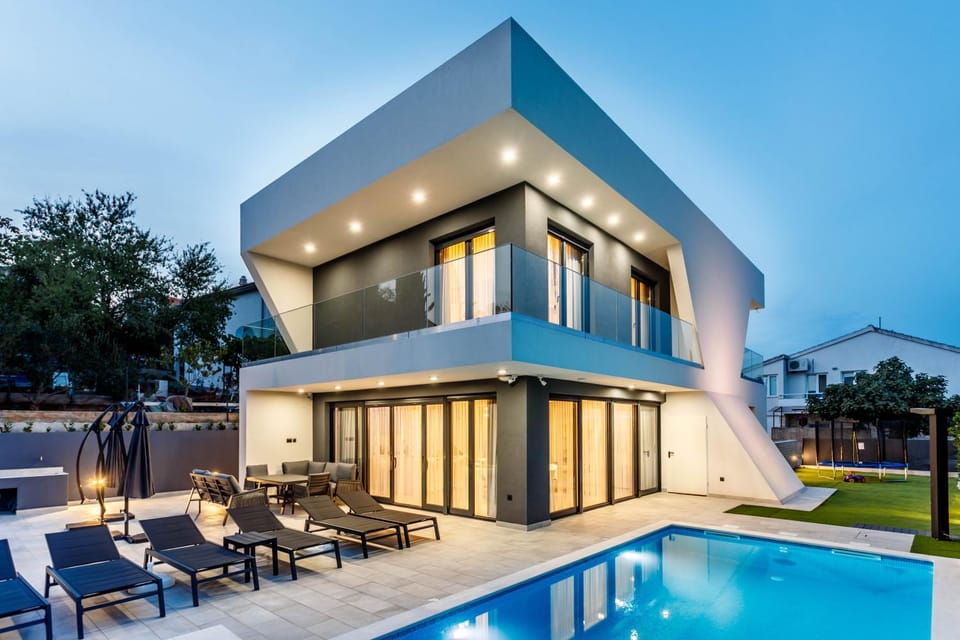 Villa Skyline- near beach and city center with heated pool Villa in Šibenik-Knin County, Croatia