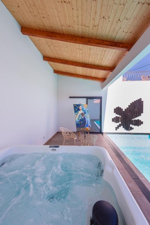 Hot Tub, Hot Tub, Swimming pool