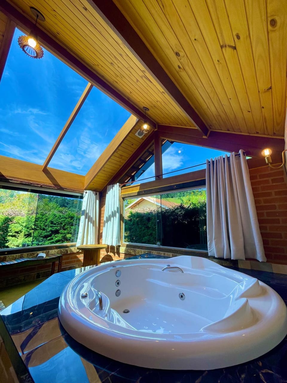 Hot Tub, Bedroom