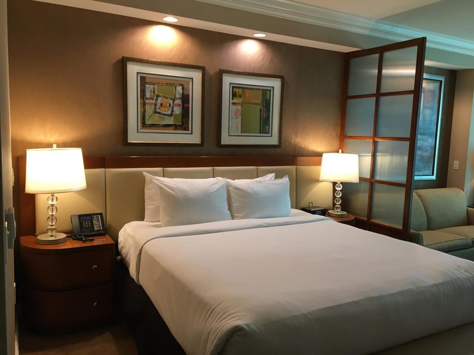 MGM Signature Condo Hotel by Owner - No Resort Fee !! Resort in Las Vegas Strip