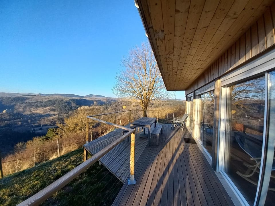 MacQuart P.O.A. RANCH Gîte de 2 à 8 pers House in Auvergne-Rhône-Alpes