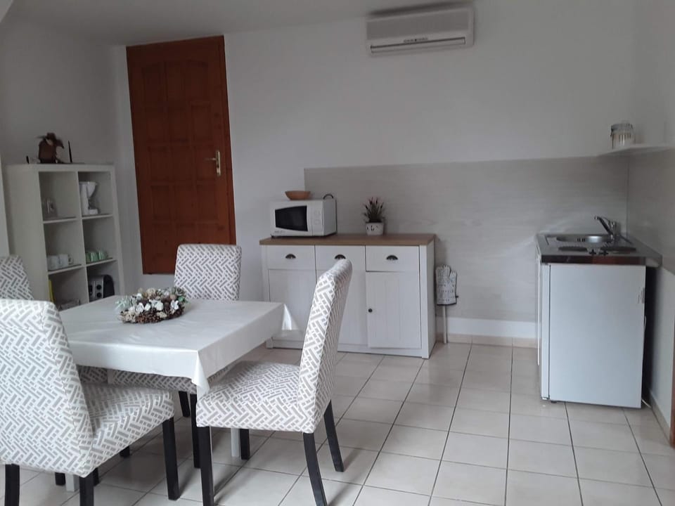 Családi apartman Apartment in Hungary