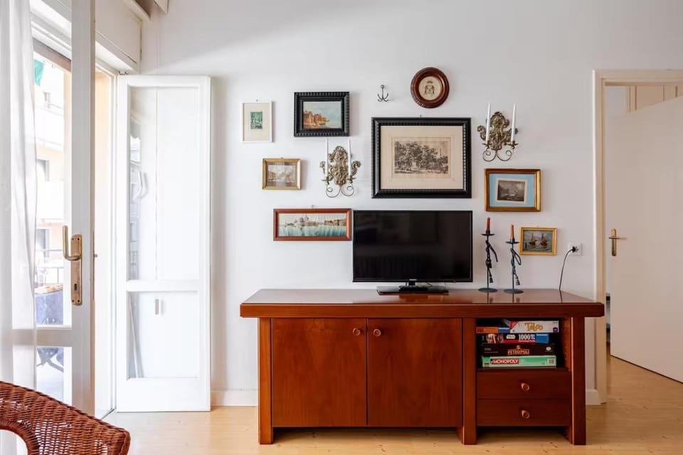 TV and multimedia, Living room