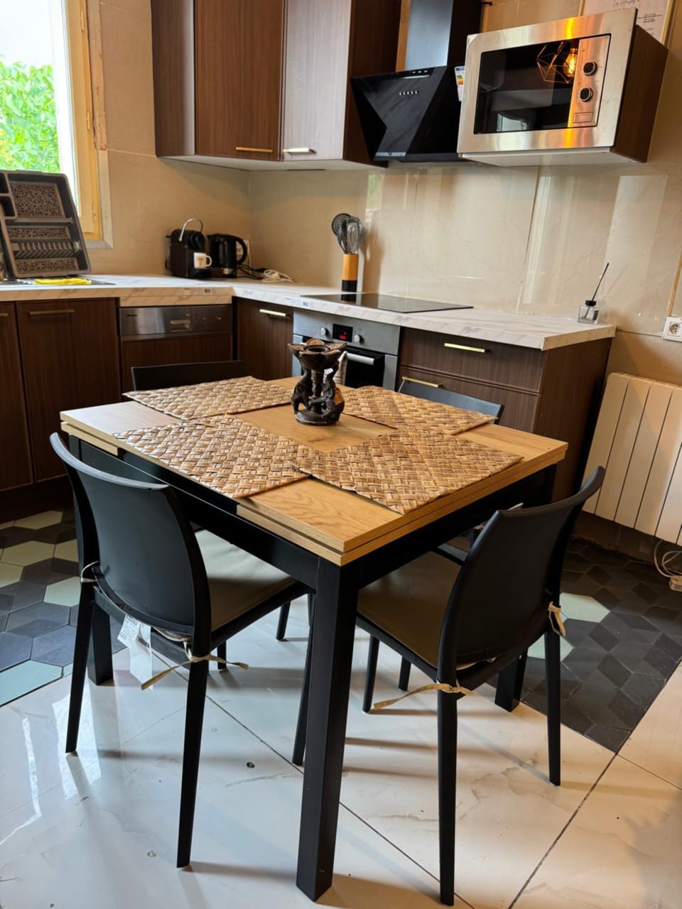 Maison et sa dépendance ss voisinage dans les vergers de Montmorency Apartment in Île-de-France