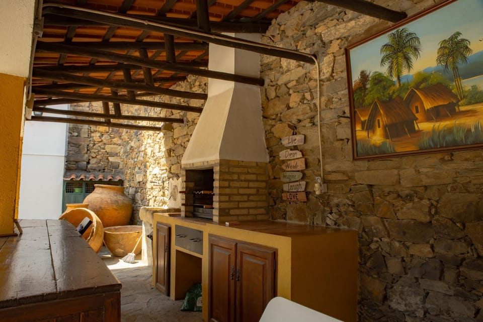 BBQ facilities, Dining area