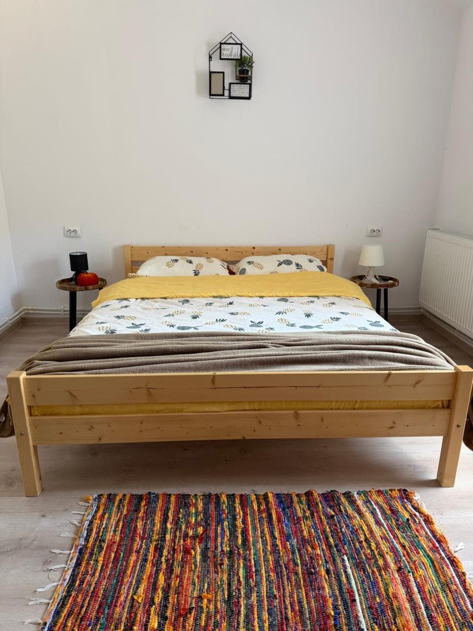 Magic Rooms Bed and Breakfast in Prahova, Romania