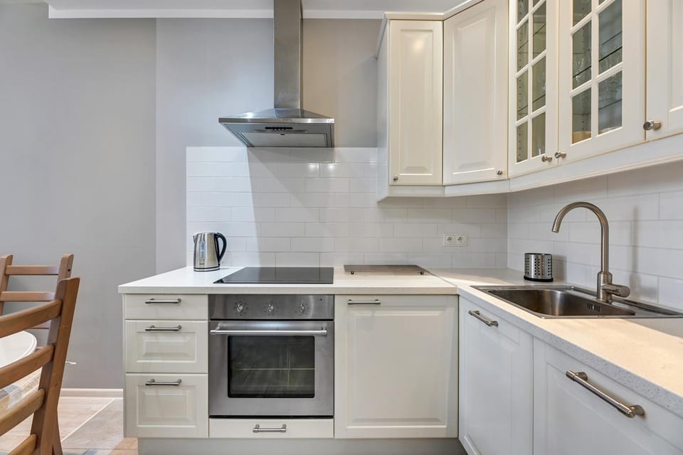 Kitchen or kitchenette, Photo of the whole room, Dining area, Area and facilities, minibar, stove