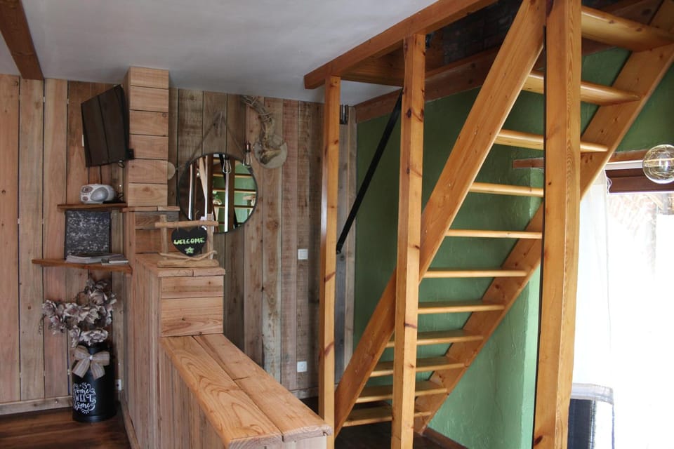 Cabane chez Manu House in Wallonia, Belgium