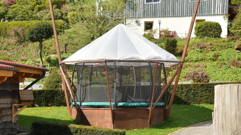Haus Alpenrose zum Vic Apartment in North Rhine-Westphalia