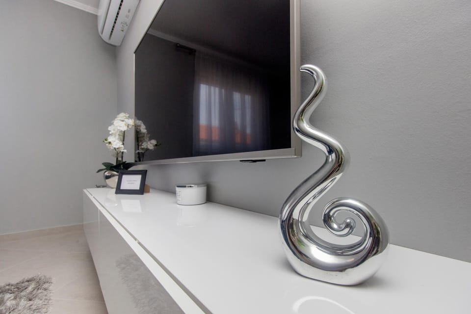 Silver Lux Suite - NEW Apartment in Šibenik-Knin County, Croatia