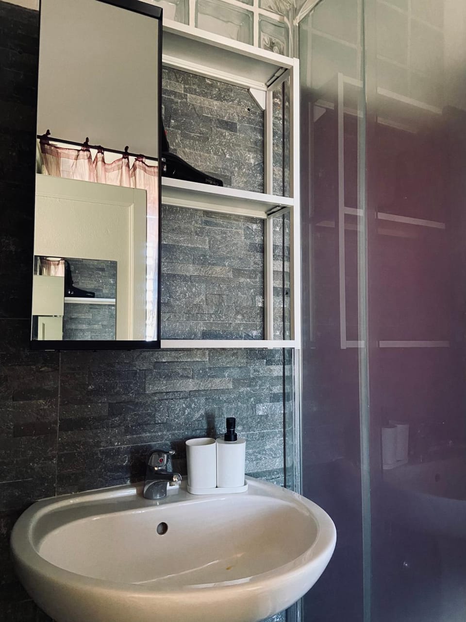 "Little Sicilian Home"-room with a private bathroom & kitchen -fridge - and shared a beautiful terrace on Hostel Taormina Center Apartment in Taormina