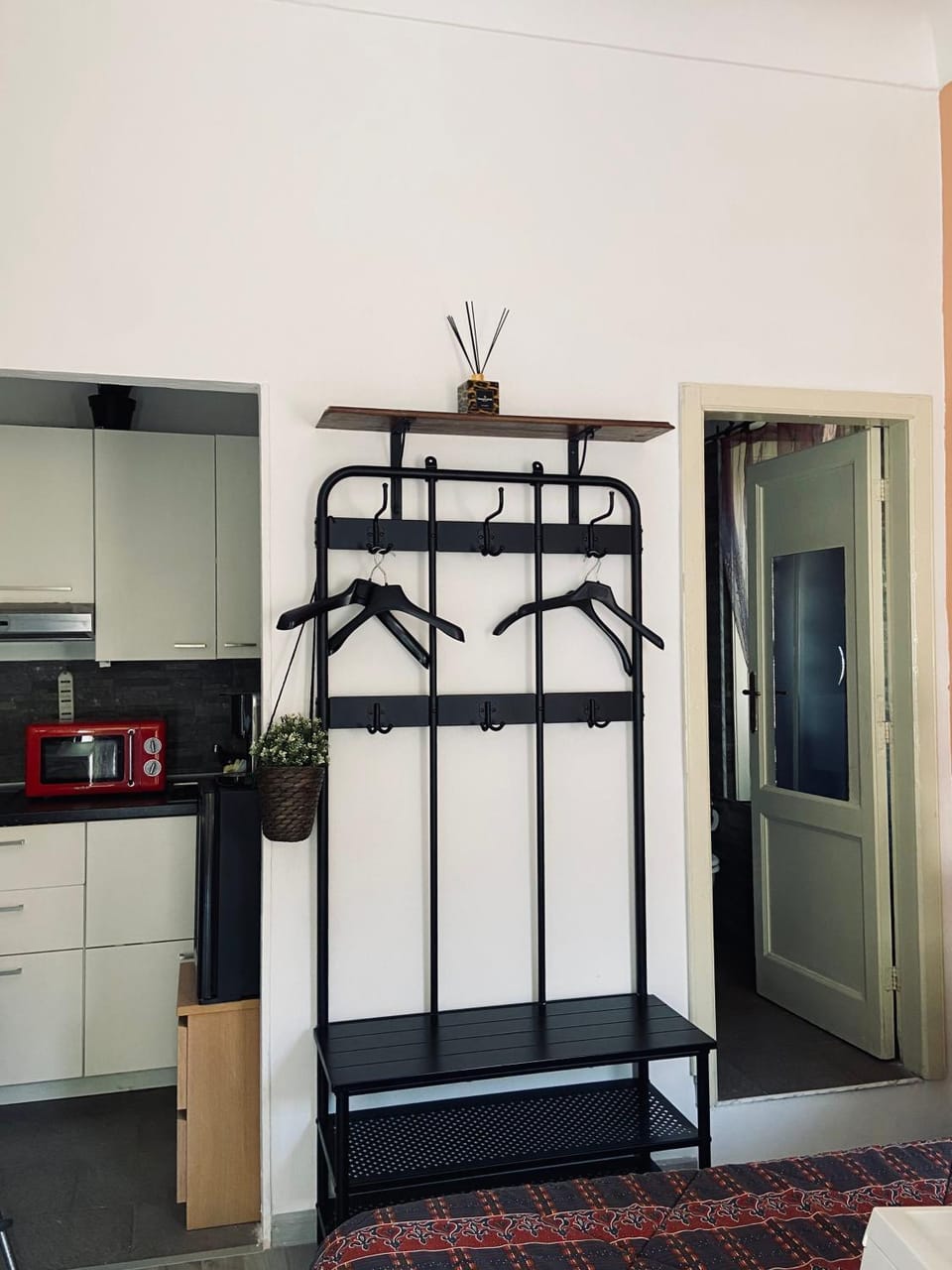 "Little Sicilian Home"-room with a private bathroom & kitchen -fridge - and shared a beautiful terrace on Hostel Taormina Center Apartment in Taormina