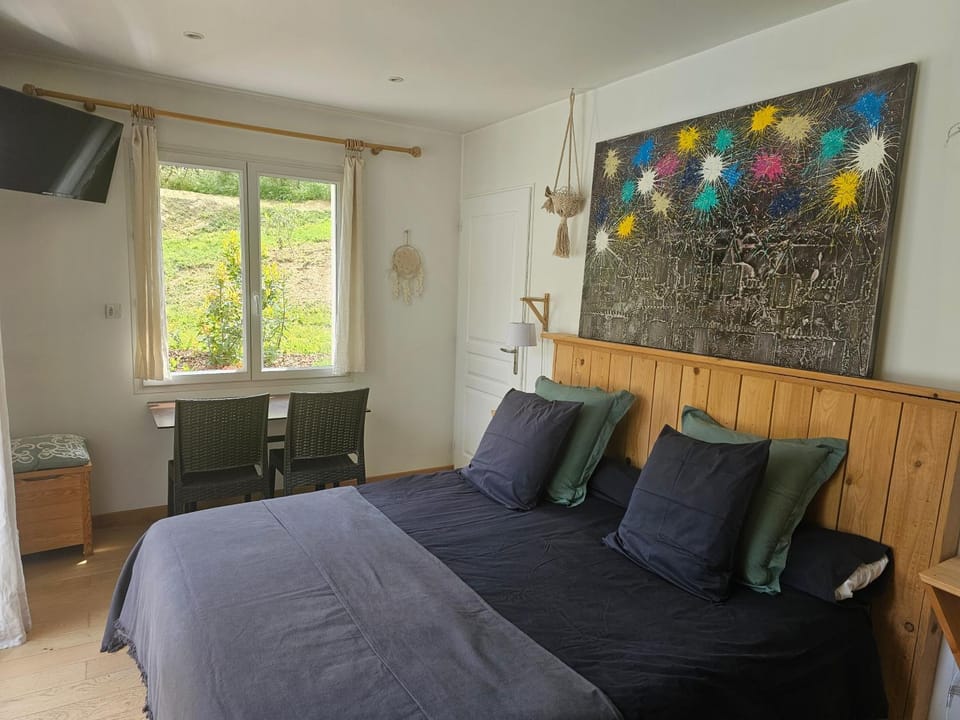 OXPIRA Vacation rental in Occitanie
