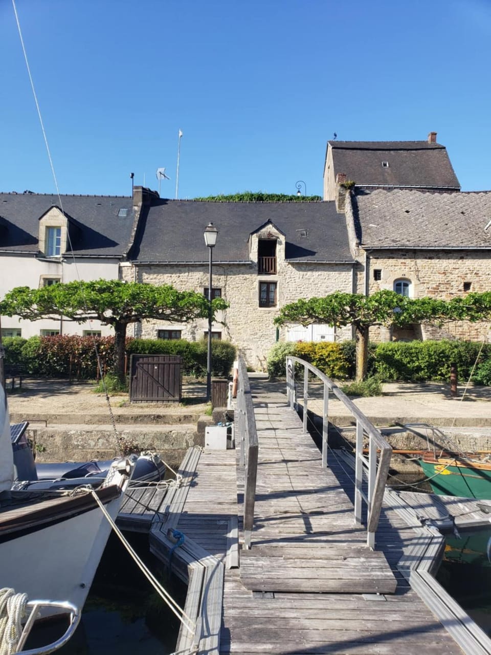 Property building, Natural landscape