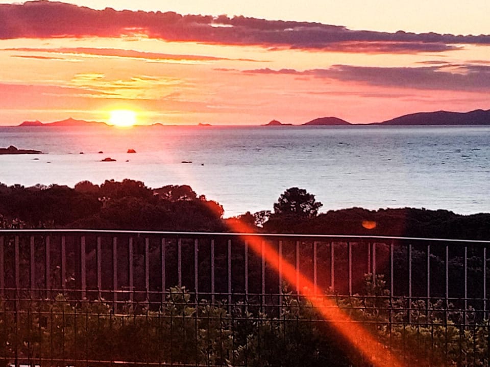 Nearby landmark, Natural landscape, Sea view, Sunrise, Sunset