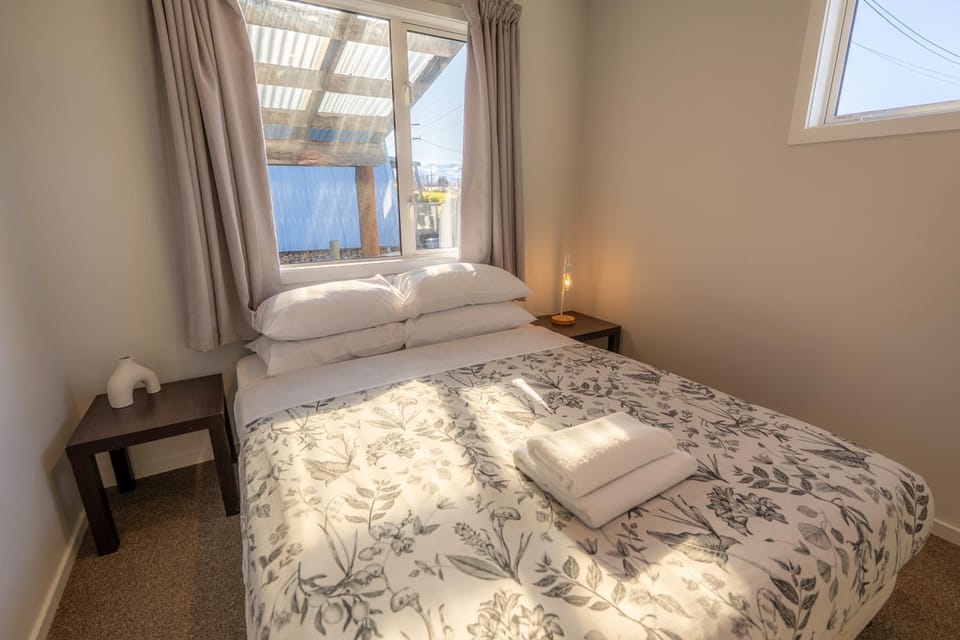 Modernised Mackenzie with central location. House in Twizel