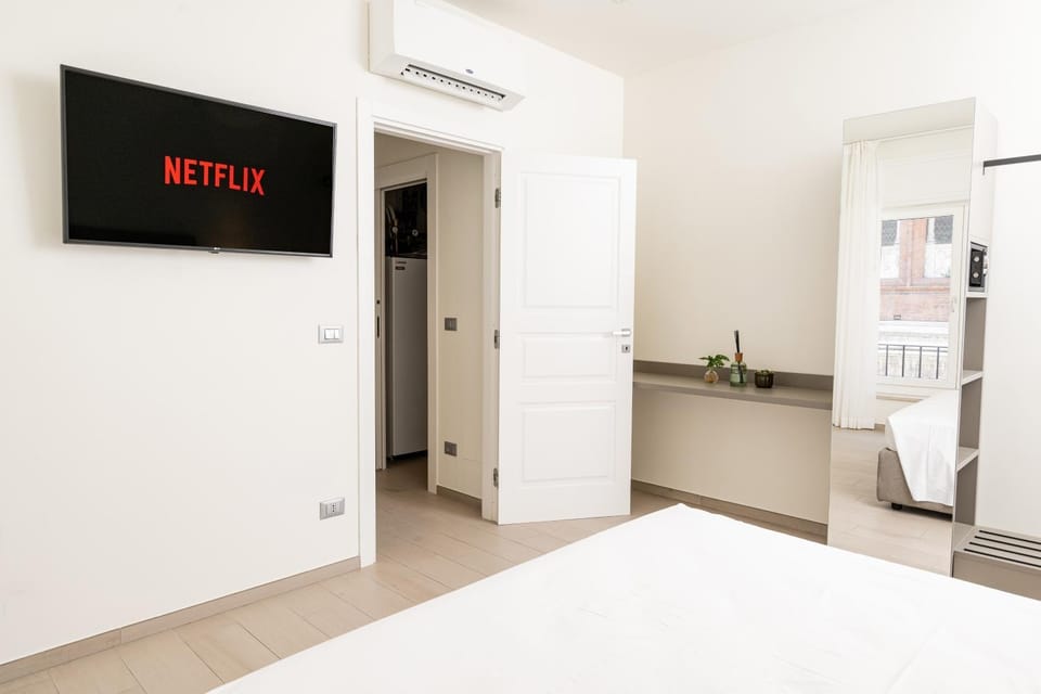 TV and multimedia, Bedroom