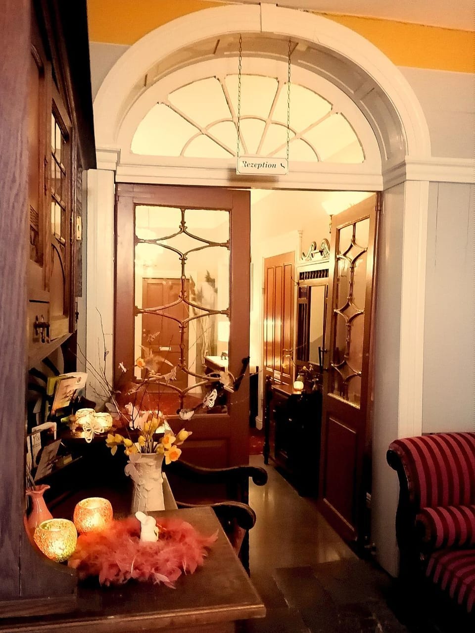 Property building, Lounge or bar