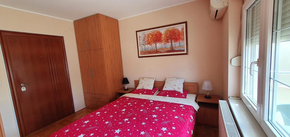 Bed, Bedroom, wardrobe