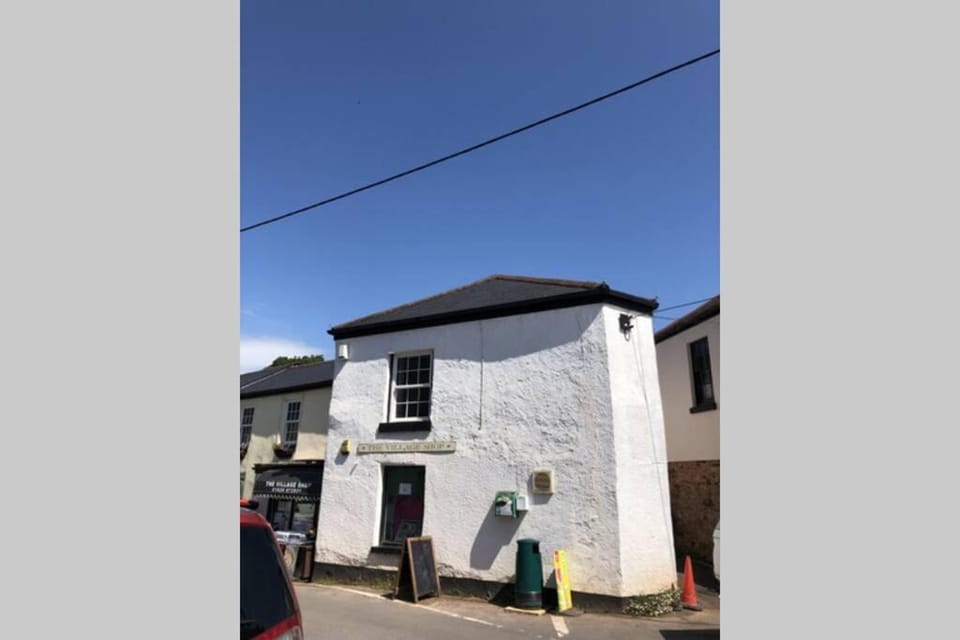 Cornerside, a character apartment in Stokeinteignhead, South Devon House in Teignbridge