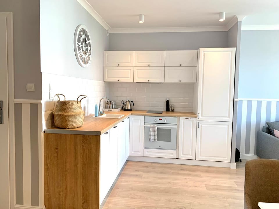 Mieszkanie w marynarskim stylu 700m od morza Apartment in West Pomeranian Voivodeship, Poland