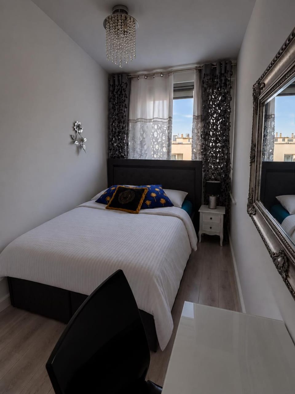 Bed, Bedroom