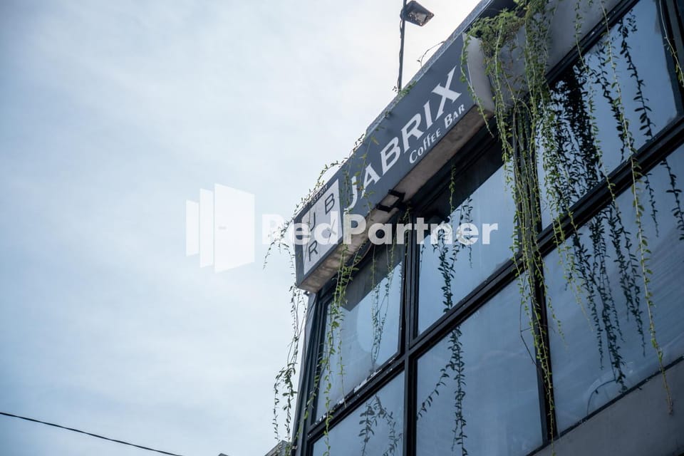 Jabrix Hotel Mitra RedDoorz Hotel in Bandung