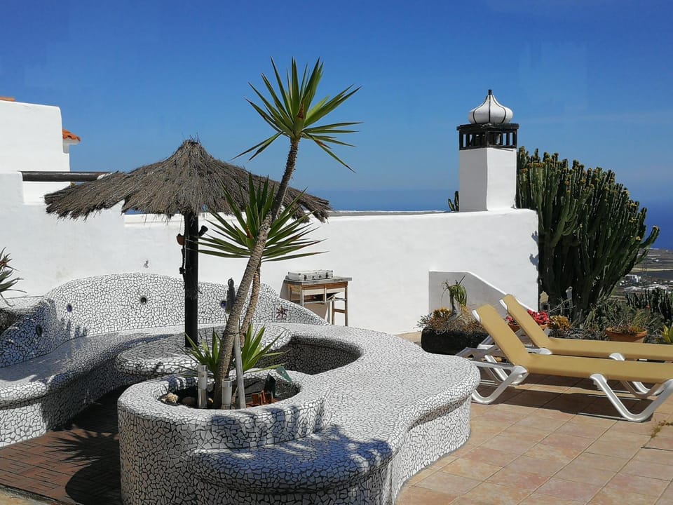 Patio, Swimming pool
