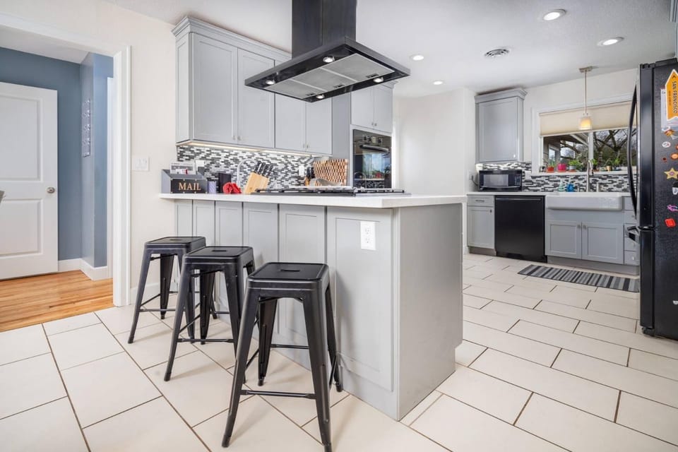 Peppertree Retreat House in Beaverton