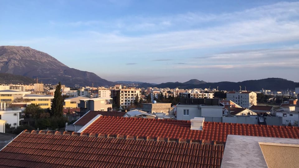 Natural landscape, City view, Mountain view