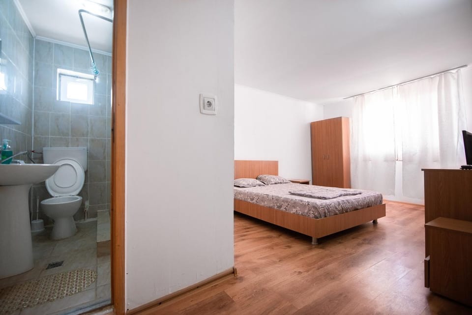 Pensiunea Faleza Bed and Breakfast in Dobrich Province, Bulgaria