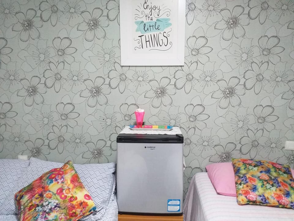 Bed, Bedroom, oven