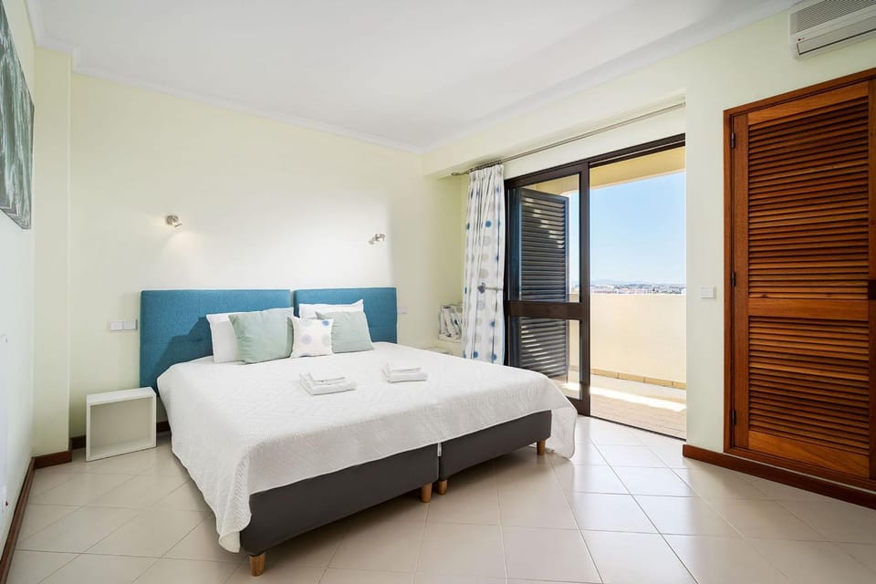 Balcony/Terrace, Photo of the whole room, Bedroom