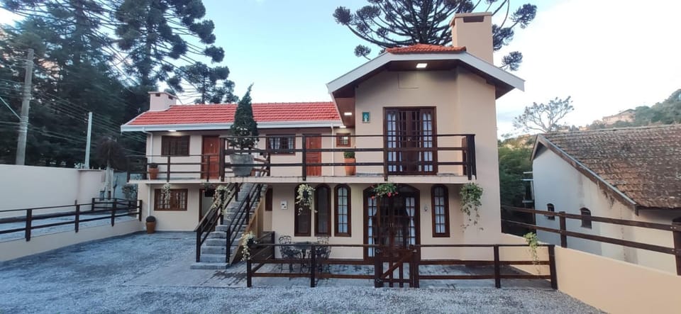 Villaggio Cascate Bed and Breakfast in Campos do Jordão