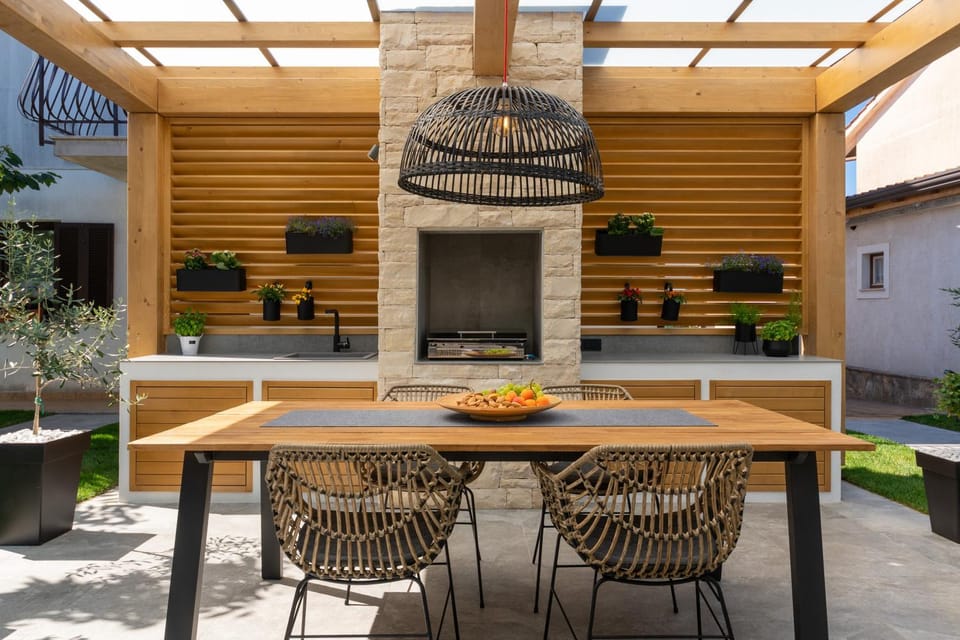 Patio, BBQ facilities, Lounge or bar