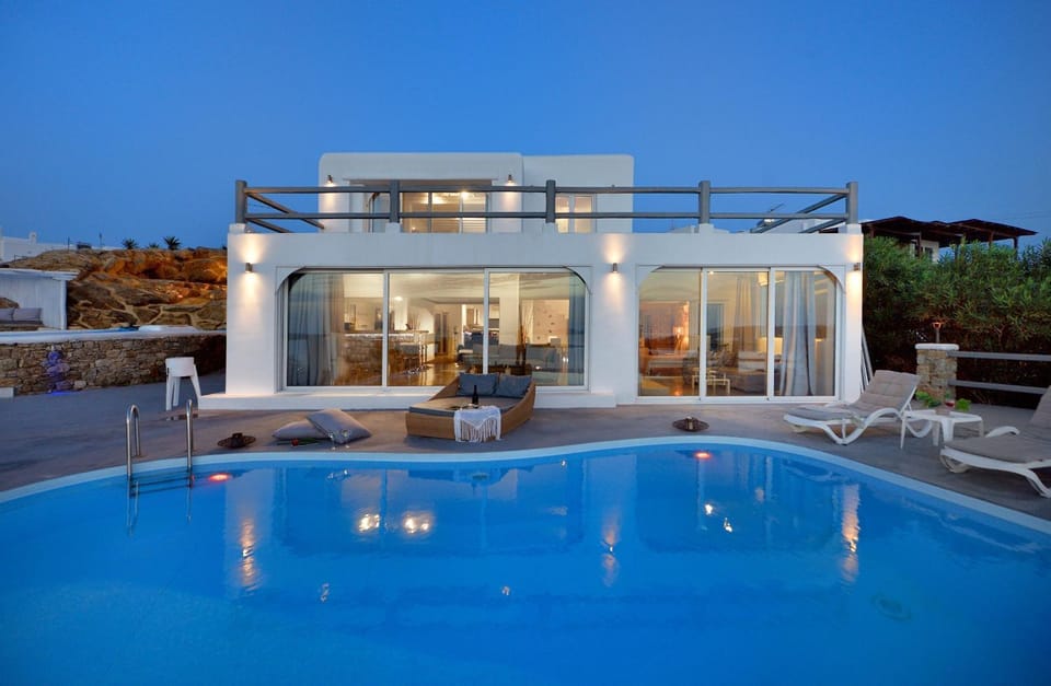 Property building, Swimming pool