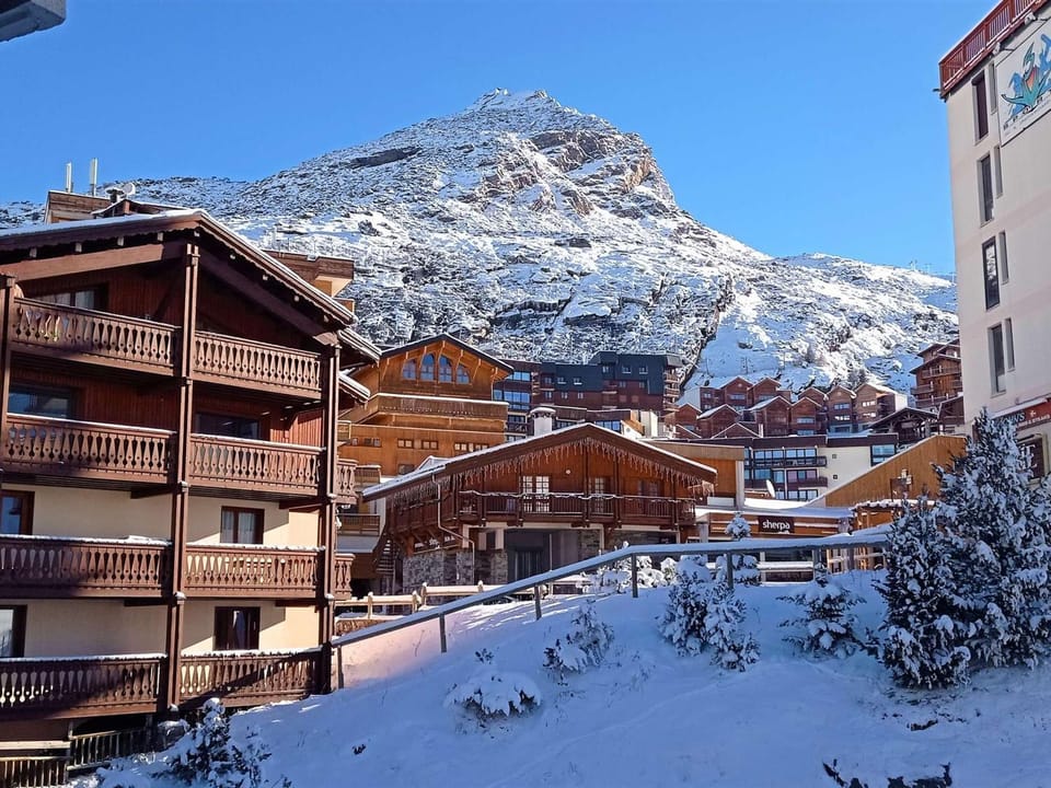 Appartement cosy 4 pers. 30m² rénové, ski aux pieds, équipements modernes, proche commerces et commodités - FR-1-545-15 Apartment in Val Thorens