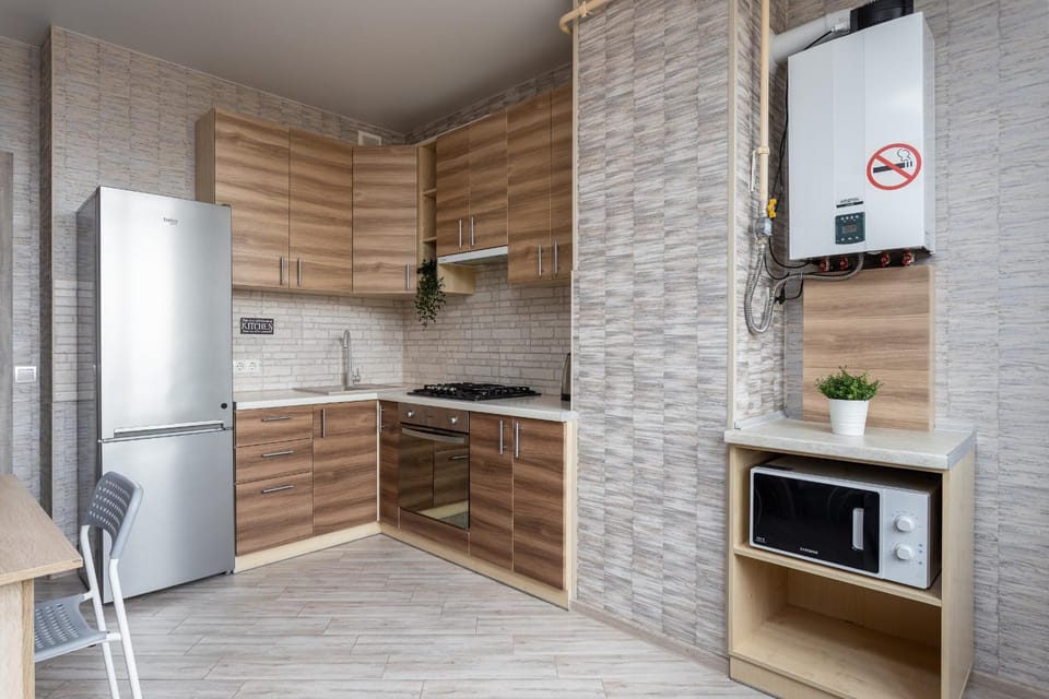 Kitchen or kitchenette, oven, stove
