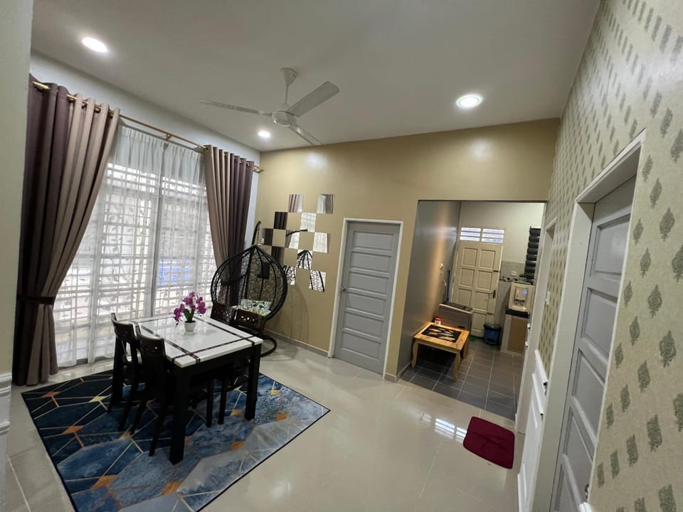 FADI BEACH GUESTHOUSE House in Terengganu, Malaysia