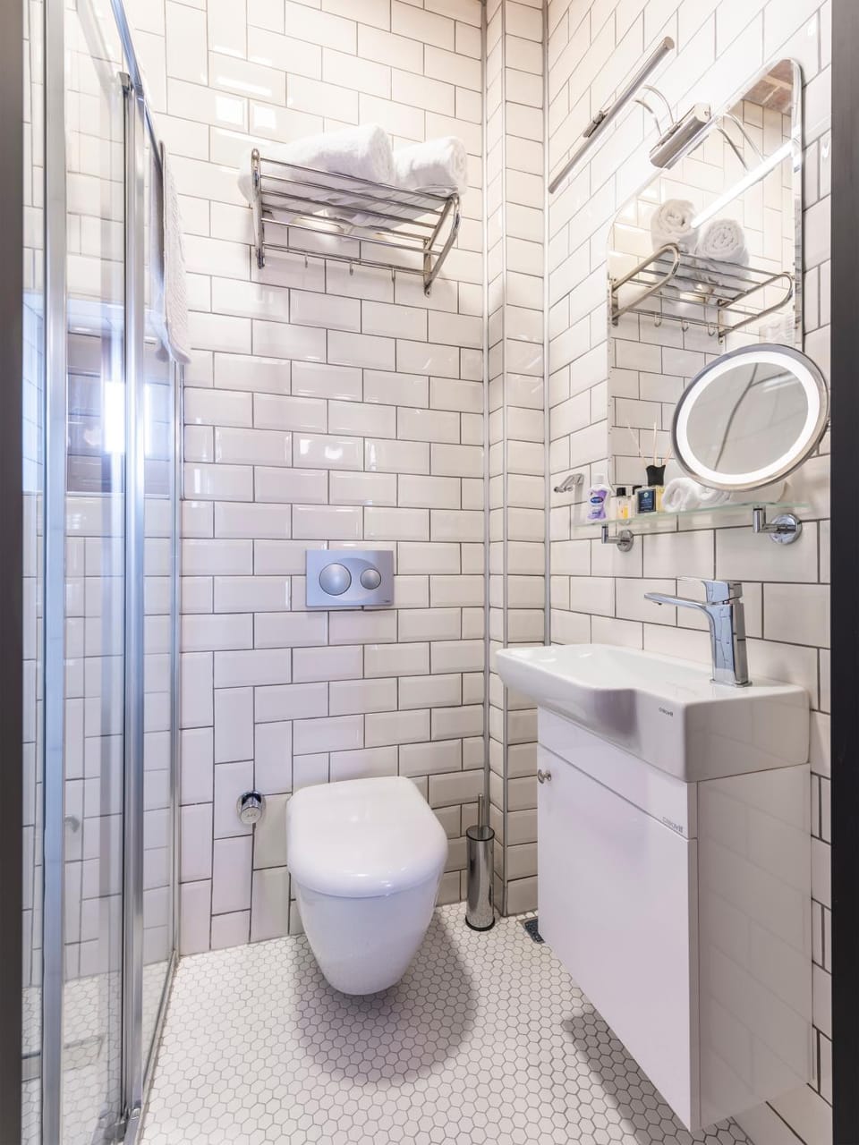 Shower, Bathroom