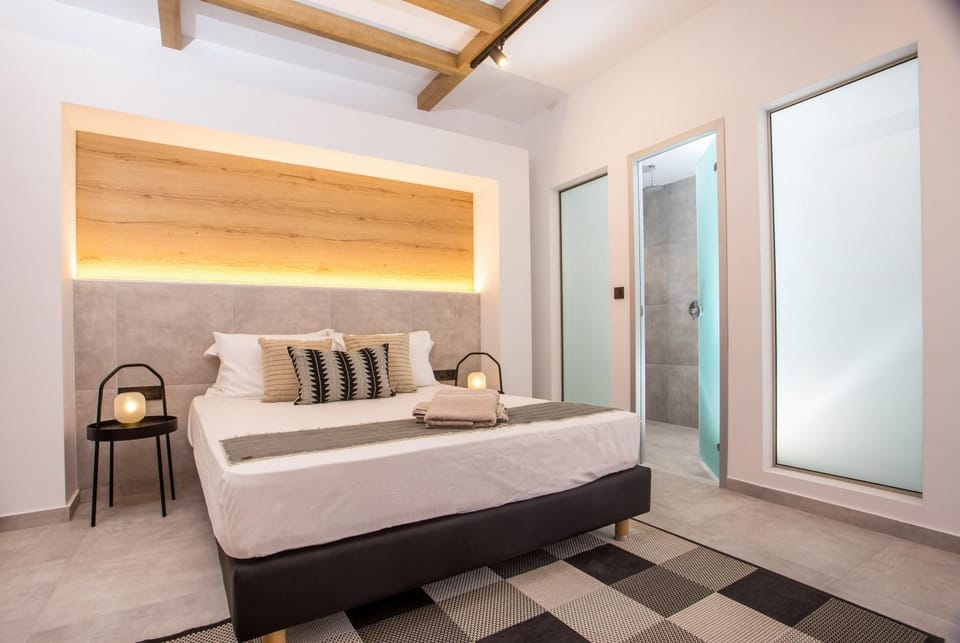 Bed, Photo of the whole room, Bedroom, wardrobe