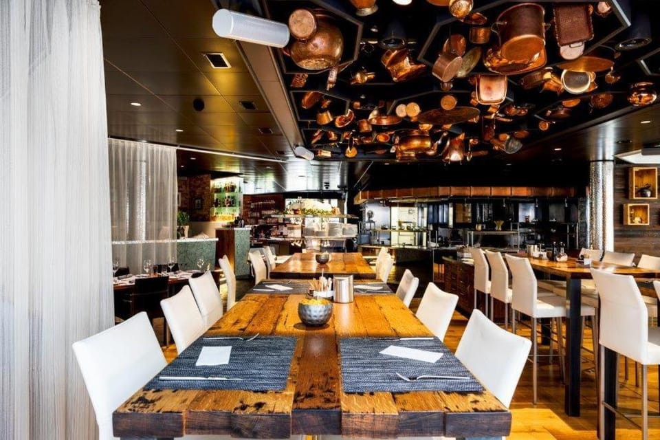 Restaurant/places to eat, Restaurant/places to eat