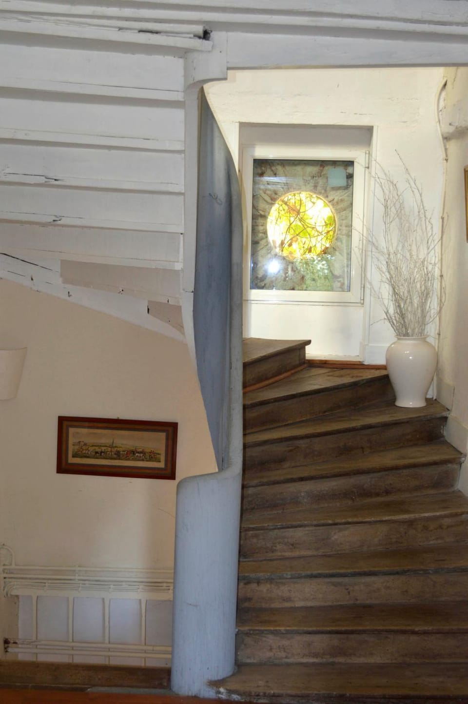 Maison lAmrique welcome you to one of their rooms Dogs are also welcomed Bed and Breakfast in Orléans