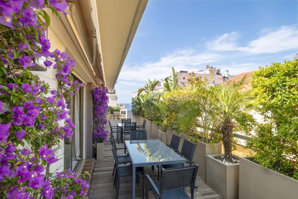 Cannes Luxury Rental - Penthouse Apartment in Cannes