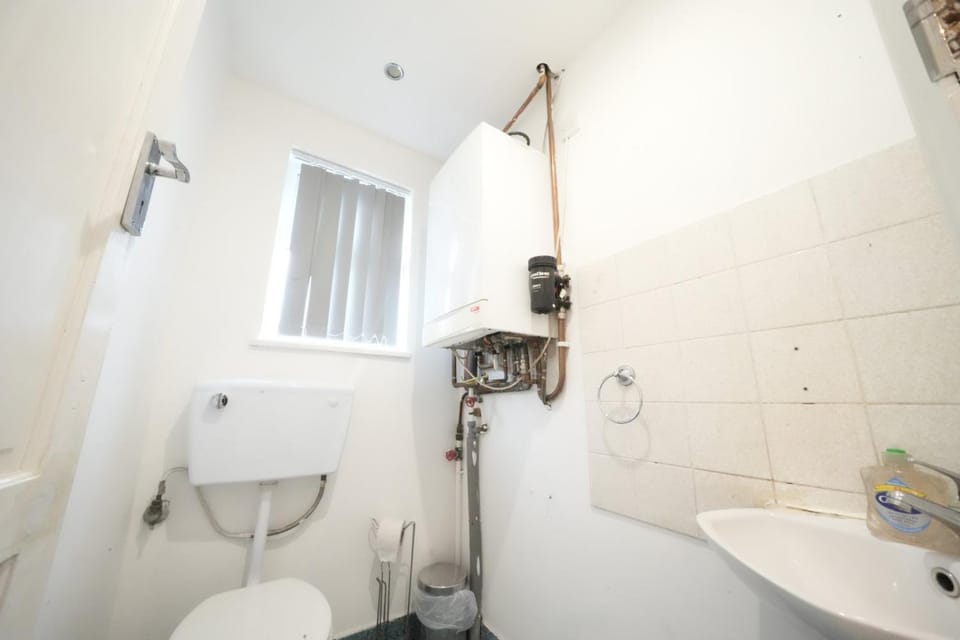Toilet, Bathroom
