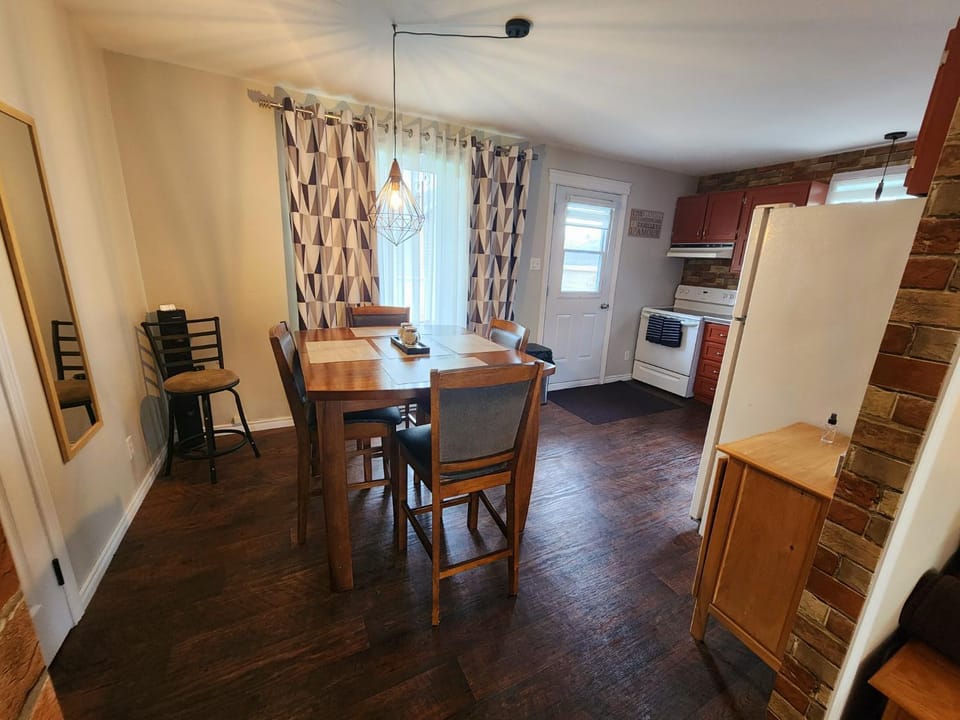 Maison St-Raymond Duplex Apartment in Matane