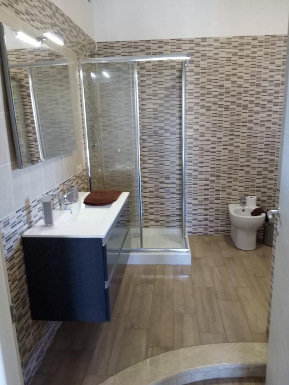 Shower, Toilet, Bathroom
