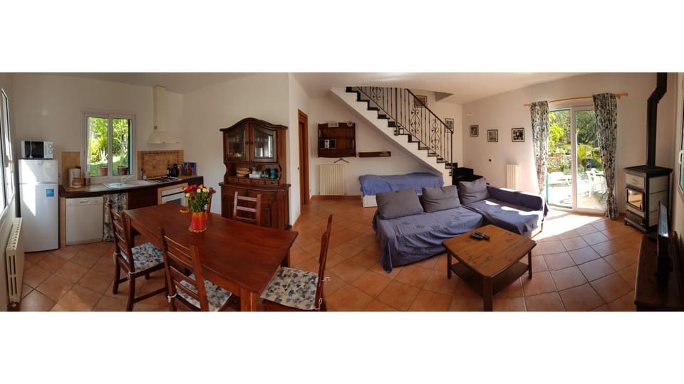 Lounge or bar