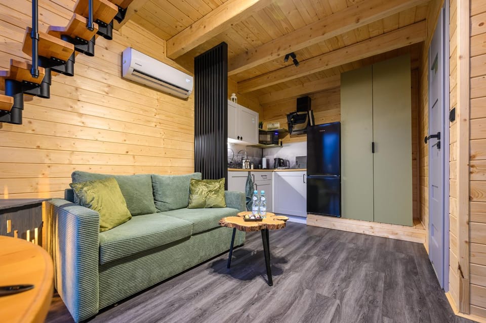 TV and multimedia, Living room, internet, internet, internet, kitchen
