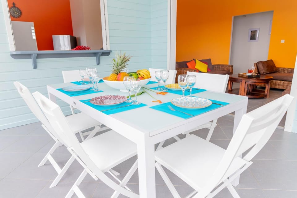 Property building, Dining area
